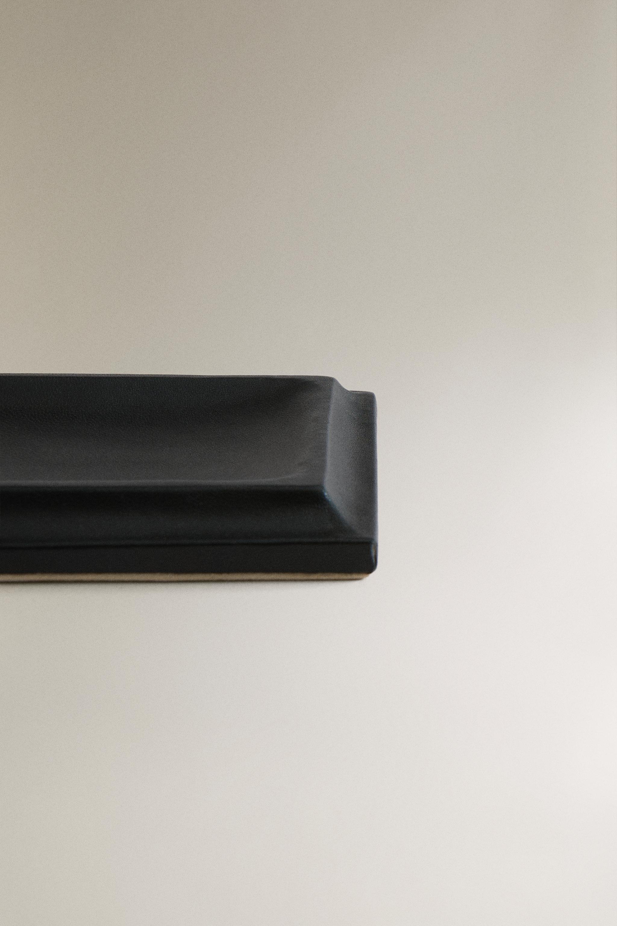 LEATHER DESK TRAY FOR CLIPS